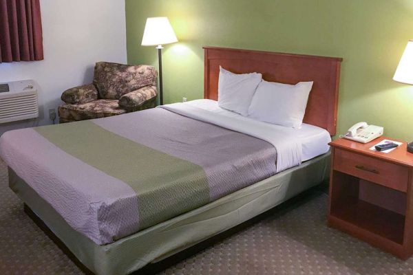 Hotel BUDGET HOST PATRIOT (Bloomsburg)